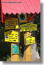 images/Europe/Slovakia/Misc/hiking-directional-signs.jpg