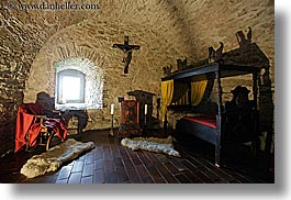 images/Europe/Slovakia/SpisCastle/medieval-bedroom.jpg