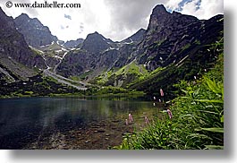 images/Europe/Slovakia/Water/lake-n-mtns-5.jpg