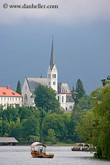 boat-n-cathedral-2.jpg