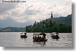 images/Europe/Slovenia/Bled/Boats/boats-n-church-2.jpg