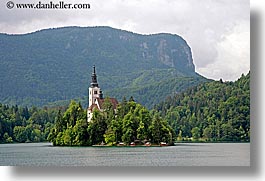 images/Europe/Slovenia/Bled/Church/church-island-3.jpg