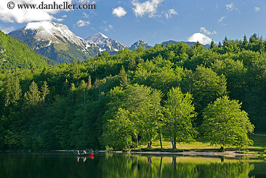 lake-canoe-fishermen-01.jpg