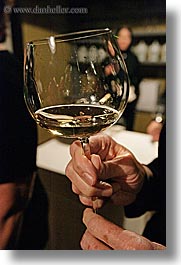 images/Europe/Slovenia/HisaFranko/glass-o-white_wine.jpg
