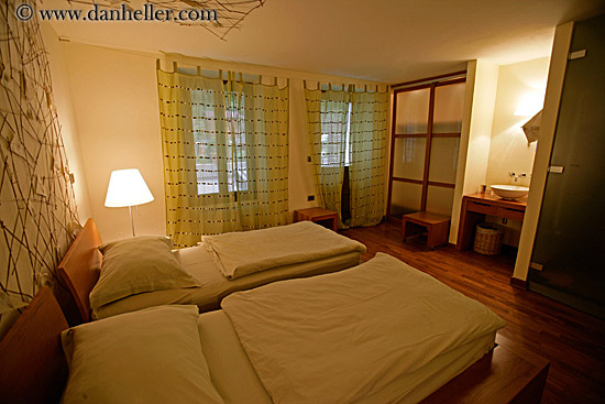 hisa-franko-bedroom-1.jpg