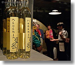 images/Europe/Slovenia/HisaFranko/medenia-white_wine-bottles.jpg