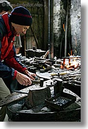 images/Europe/Slovenia/Krupa/making-iron-nails-5.jpg