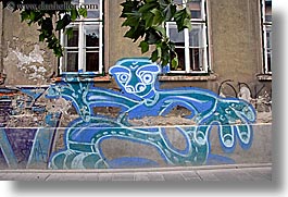 images/Europe/Slovenia/Ljubljana/Graffiti/blue-graffiti.jpg