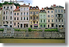 images/Europe/Slovenia/Ljubljana/Town/buildings-on-riverbank-2.jpg