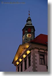images/Europe/Slovenia/Ljubljana/Town/clock_tower-n-street-2.jpg