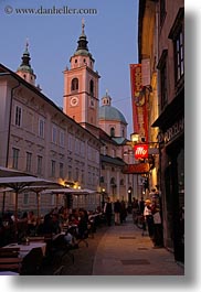 images/Europe/Slovenia/Ljubljana/Town/clock_tower-n-street-5.jpg