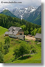 images/Europe/Slovenia/LogarskaDolina/Scenics/mountain-scenic-view-7.jpg