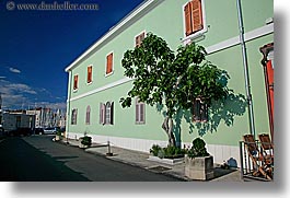 images/Europe/Slovenia/Pirano/Buildings/colorful-buildings-2.jpg