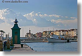 images/Europe/Slovenia/Pirano/Harbor/harbor-sidewalk-3.jpg