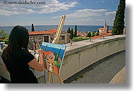 images/Europe/Slovenia/Pirano/People/painter-and-view.jpg