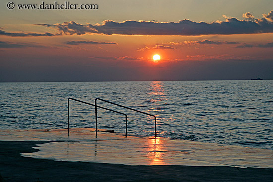 red-sunset-n-clouds-n-railing.jpg