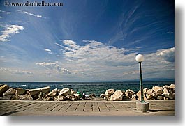 images/Europe/Slovenia/Pirano/Shoreline/sunbather-n-lamp_post.jpg