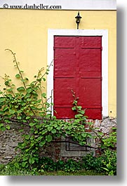 images/Europe/Slovenia/Styria/red-door-n-ivy-1.jpg