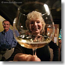 images/Europe/Slovenia/WT-Group/Jim-Jenna-Blalock/jenna-thru-wine_glass.jpg