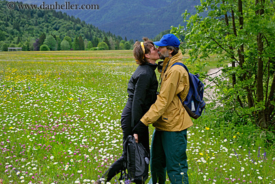 stuart-n-christy-in-wildflowers.jpg