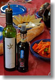 images/Europe/Spain/AiguestortesHike1/olive-oils-n-picnic-food.jpg