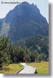 images/Europe/Spain/AiguestortesHike2/hiking-on-path-by-mtns-08.jpg