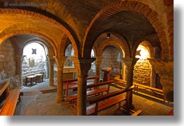 images/Europe/Spain/Ainsa/church-undercroft.jpg