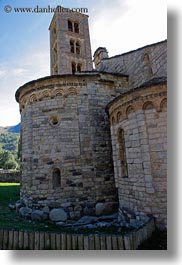 images/Europe/Spain/Ainsa/early-11th-century-church-01.jpg