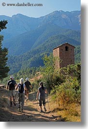 images/Europe/Spain/Ansovell/hikers-n-belfry-01.jpg