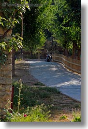 images/Europe/Spain/Ansovell/picket-fence-n-motorcycle-01.jpg
