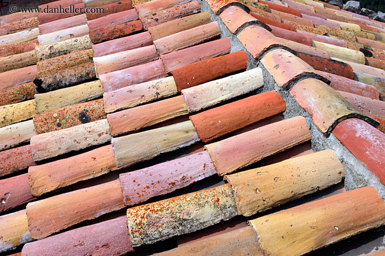 terra-cotta-tile-roof-02.jpg