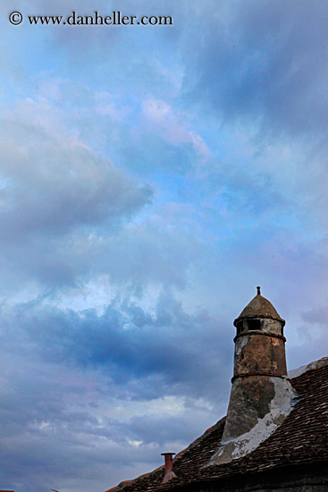 chimney-n-clouds-01.jpg
