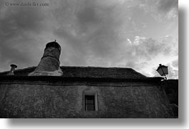 images/Europe/Spain/Echo/chimney-n-clouds-03-bw.jpg