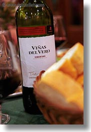 images/Europe/Spain/Echo/vinas-del-vero-red-wine-01.jpg