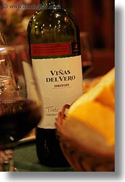 images/Europe/Spain/Echo/vinas-del-vero-red-wine-03.jpg
