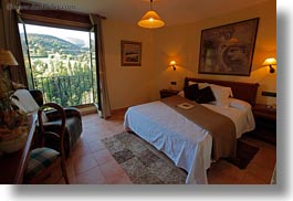 images/Europe/Spain/Estamariu/CalTeixido/hotel-bedroom-01.jpg