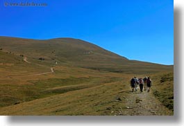 images/Europe/Spain/Estamariu/hikers-on-road.jpg