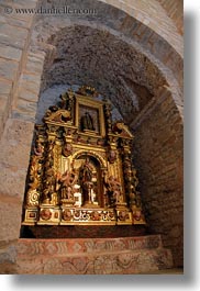 images/Europe/Spain/Siresa/IglesiaMonasterioDeSanPedro/church-ornament.jpg