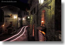 images/Europe/Spain/Torla/night-bldgs-n-car-lights-02.jpg