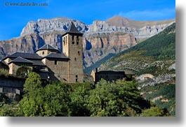 images/Europe/Spain/Torla/torla-church-02.jpg