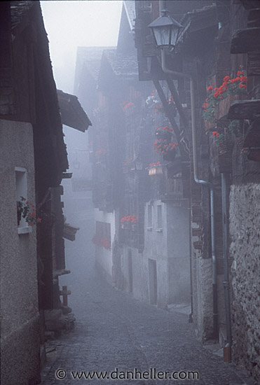 foggy-houses.jpg