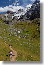 images/Europe/Switzerland/Kandersteg/LakeOeschinensee/hiking-by-mtns-01.jpg