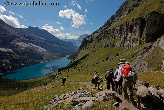 lake-oeschinensee-hikers-12.jpg