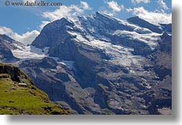 images/Europe/Switzerland/Kandersteg/LakeOeschinensee/mountains-n-grassy-landscape-04.jpg
