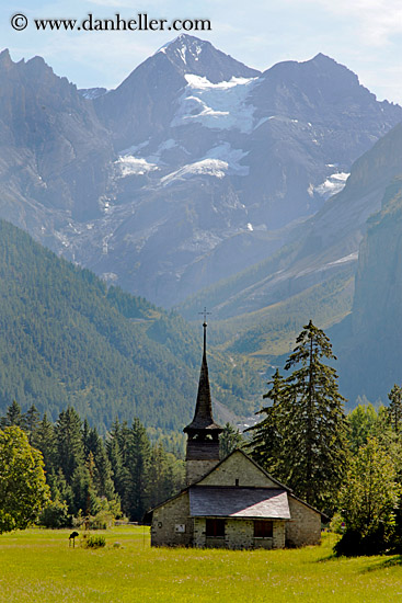 church-n-mtns-02.jpg