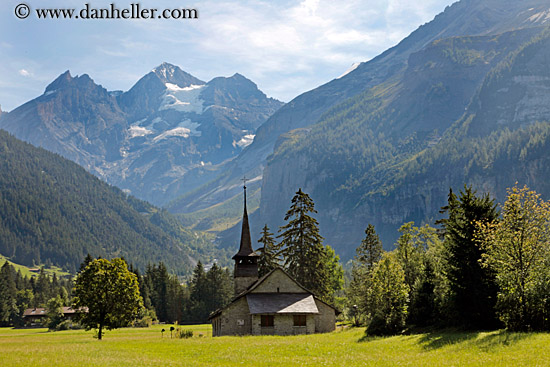 church-n-mtns-04.jpg