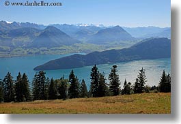 images/Europe/Switzerland/Lucerne/LakeLucerne/lake-overlook.jpg