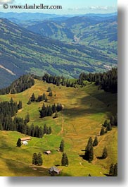 images/Europe/Switzerland/Lucerne/MtRigi/house-n-scenic-02.jpg