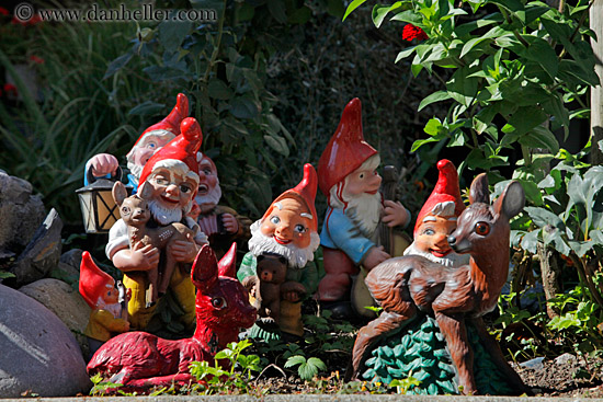 garden-gnomes.jpg