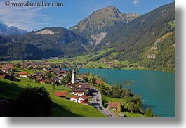 images/Europe/Switzerland/Misc/lungern-river-n-mtn-02.jpg